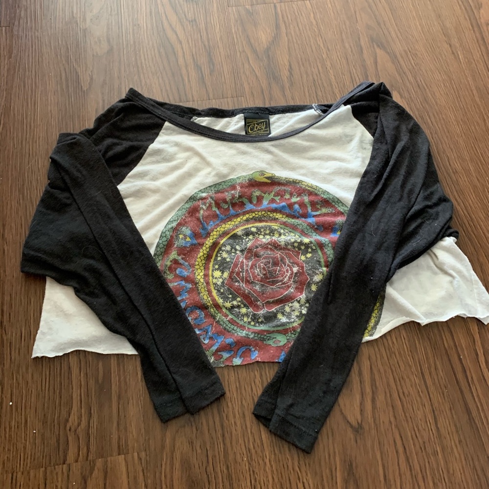 OBEY Crop